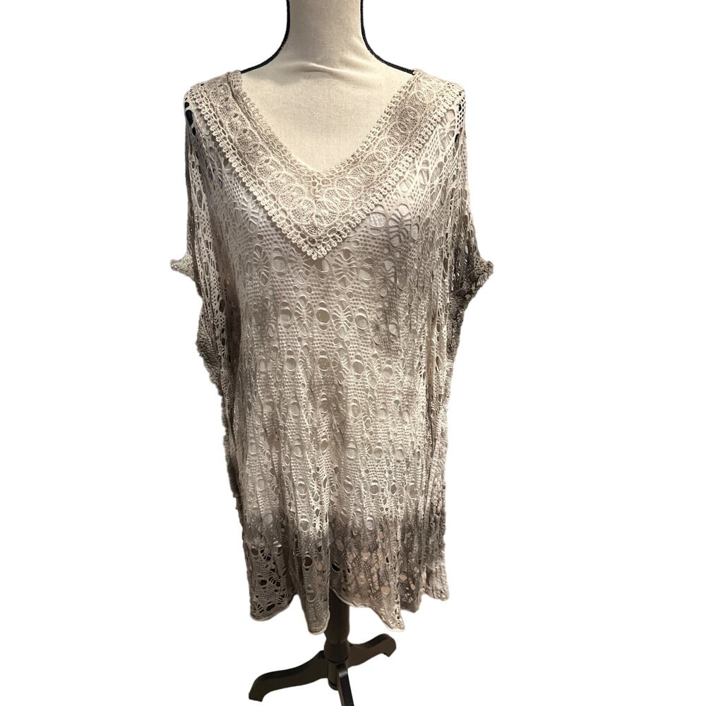 Women’s Angela Mara Mini Boho Dress. Size Medium